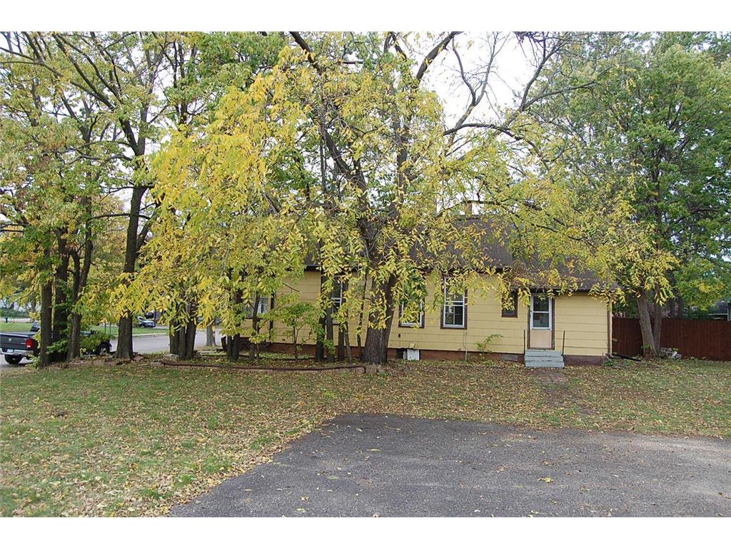 721 Tuscarora Avenue Saint Paul MN 55102 7012022 image2