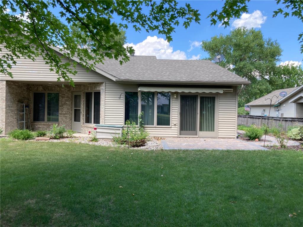 721 W Cedar Avenue, Fergus Falls, MN 56537 MLS 6395368 Edina Realty