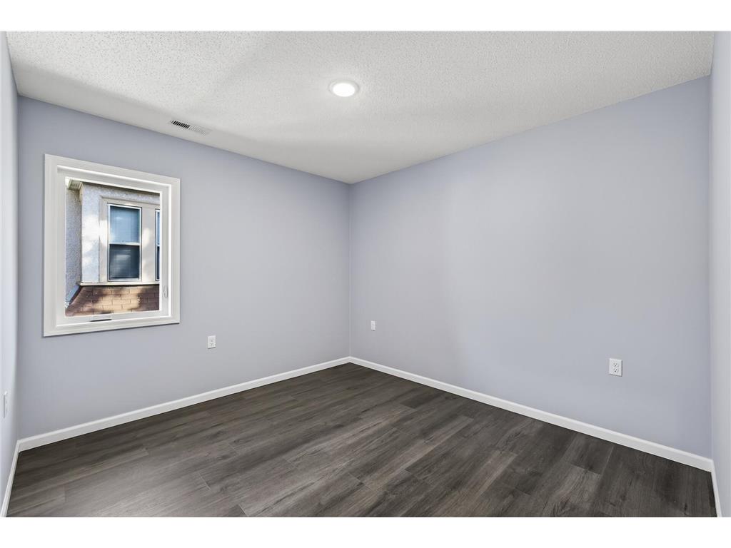 721 Wilson Avenue Saint Paul MN 55106 6777136 image30