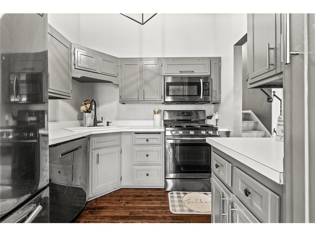 7210 Perry Court W Brooklyn Center MN 55429 6732658 image1