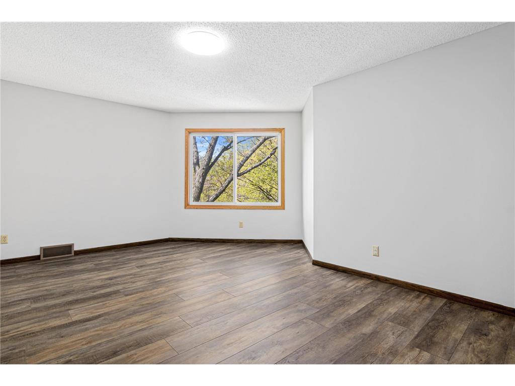7211 Perry Court E #0 Brooklyn Center MN 55429 7065245 image10