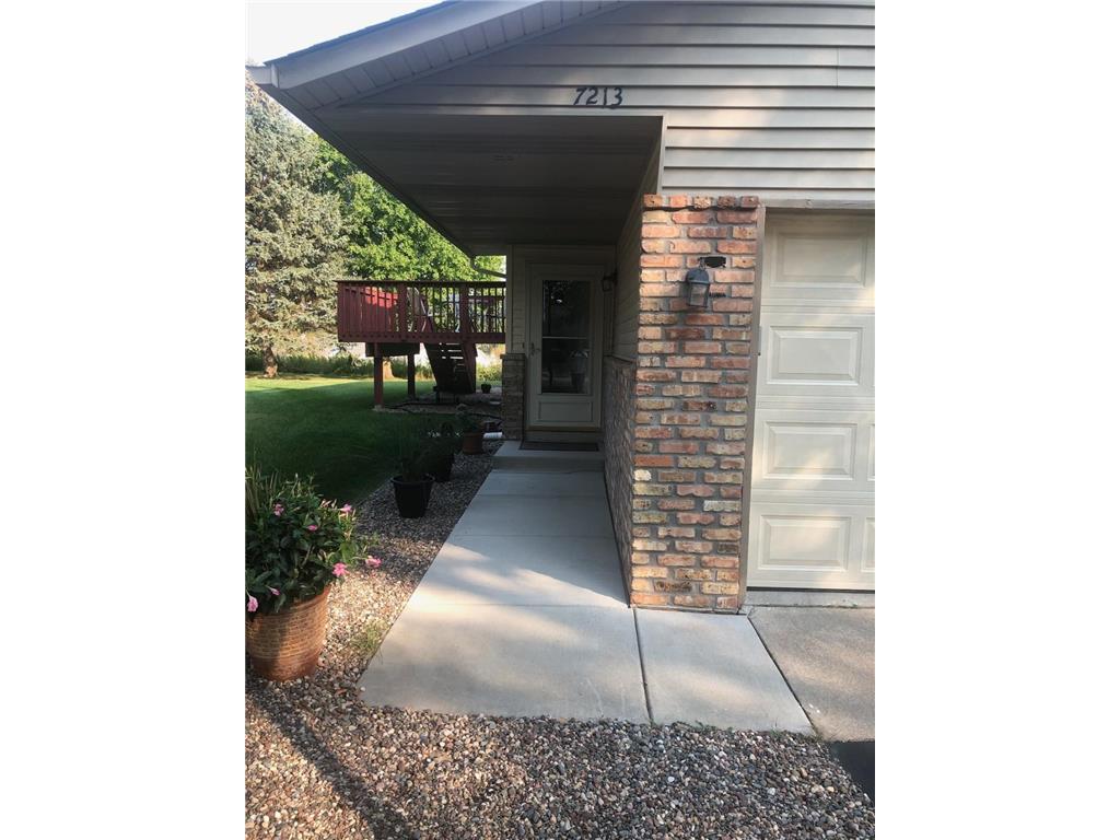 7213 Robinwood Trail Woodbury MN 55125 6601716 image1