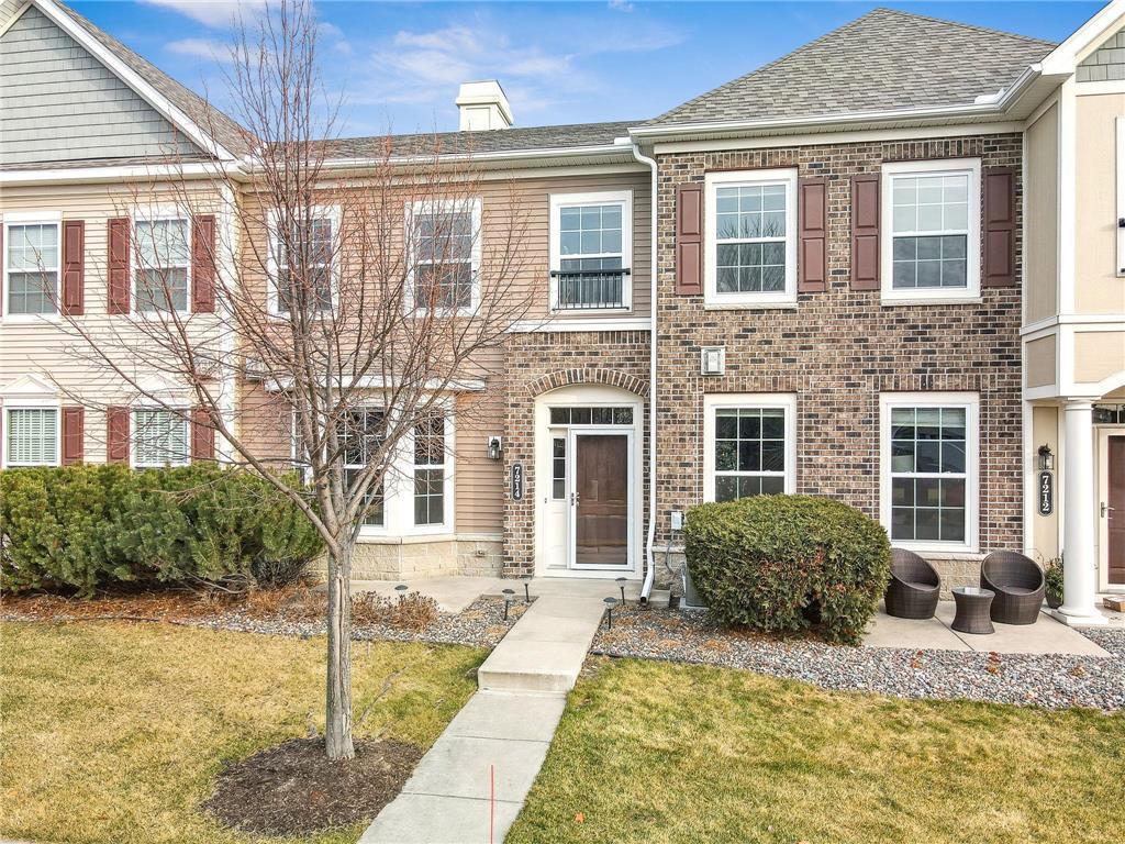 7214 Kimberly Lane N 202, Maple Grove, MN, 55311 MLS 6469922