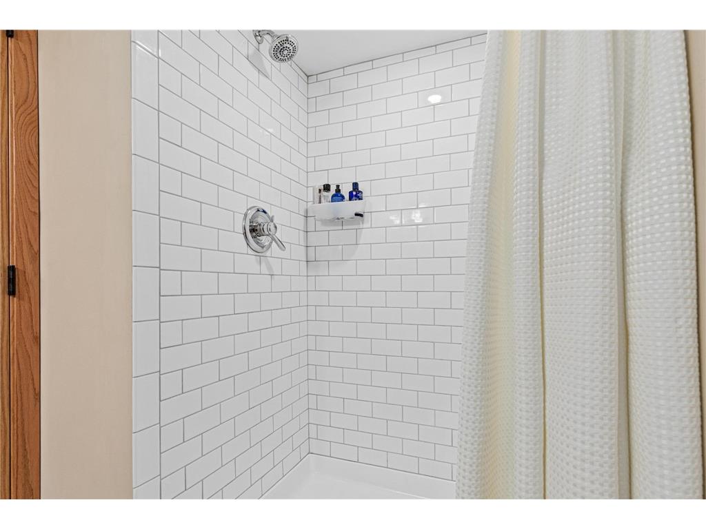 7214 Knox Avenue S Richfield MN 55423 7109235 image24