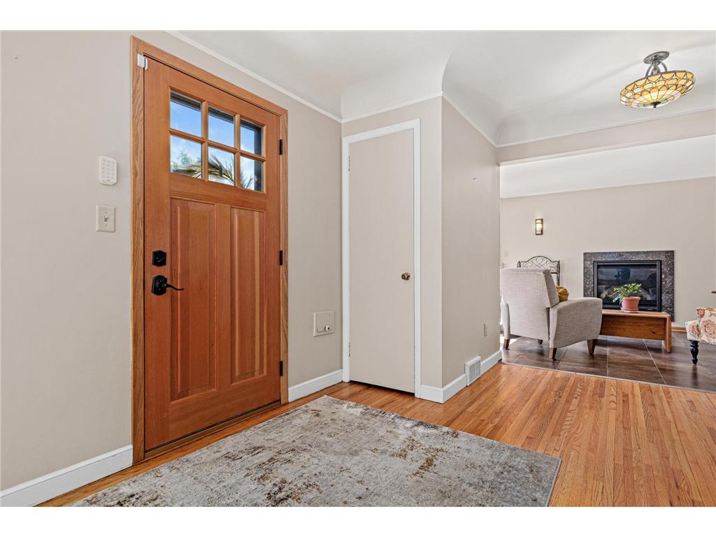 7214 Knox Avenue S Richfield MN 55423 7109235 image3