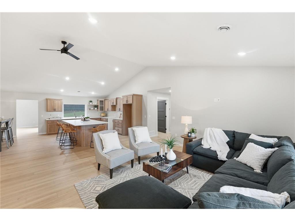 7215 Emerald Drive NE Alexandria MN 56308 7016524 image19