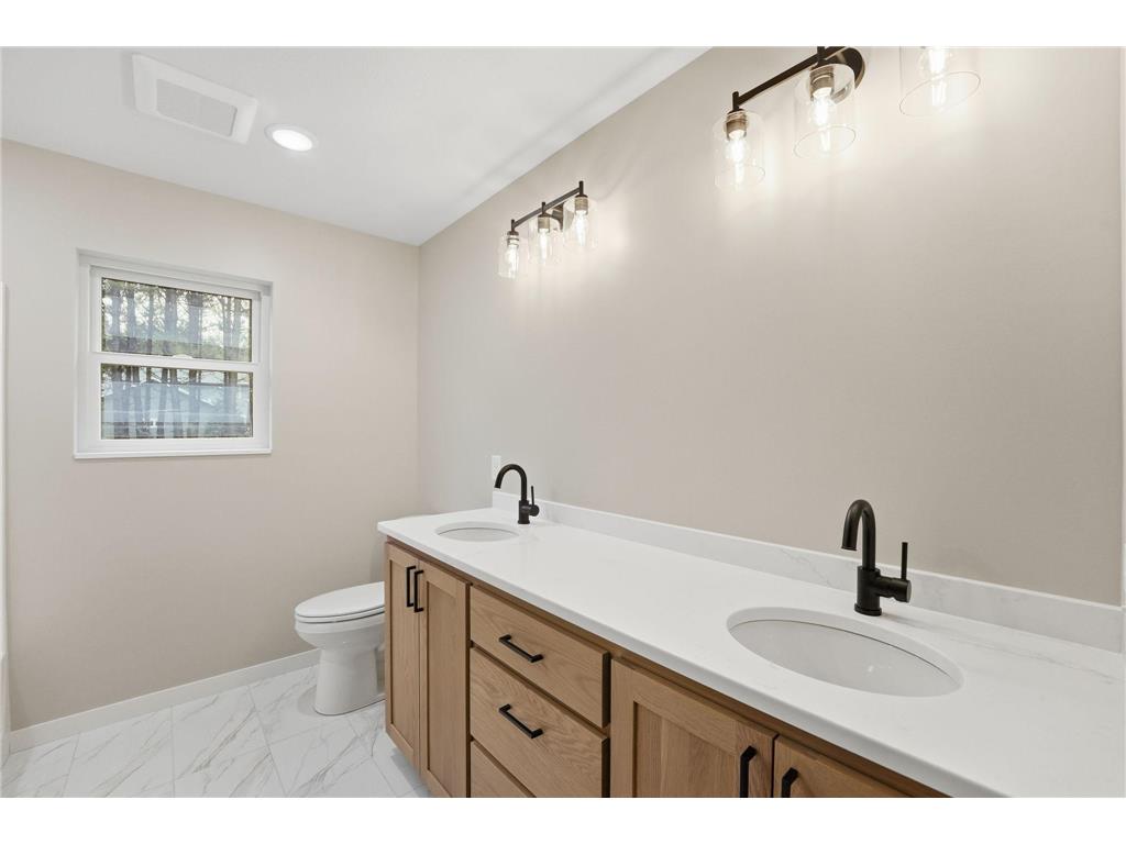 7215 Emerald Drive NE Alexandria MN 56308 7016524 image33