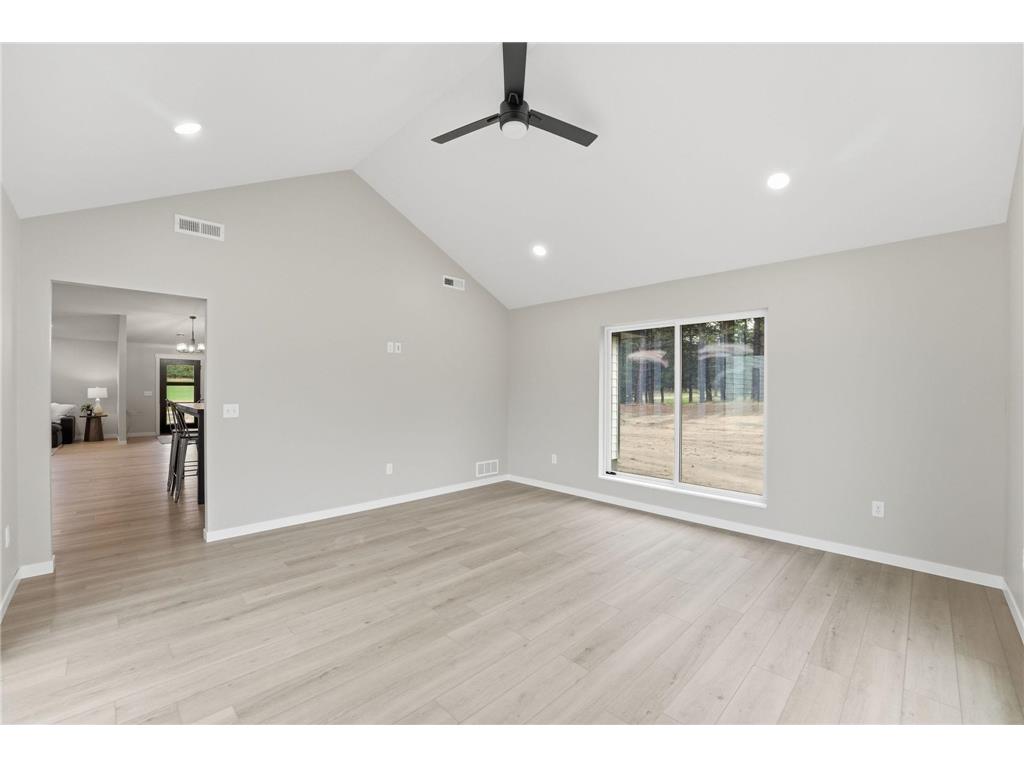 7215 Emerald Drive NE Alexandria MN 56308 7016524 image38