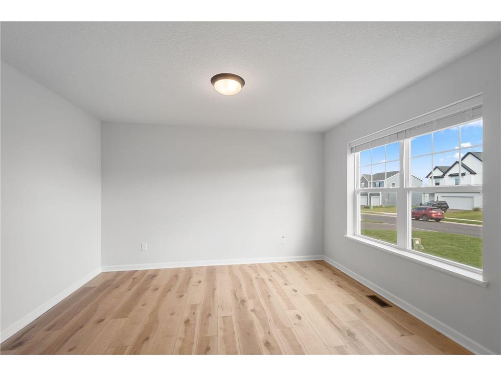 7215 Paris Avenue NE Otsego MN 55330 6815774 image4