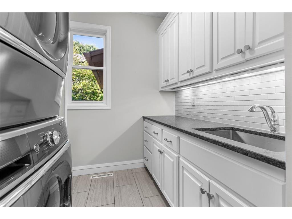 7216 Gunflint Trail Chanhassen MN 55317 6819713 image15