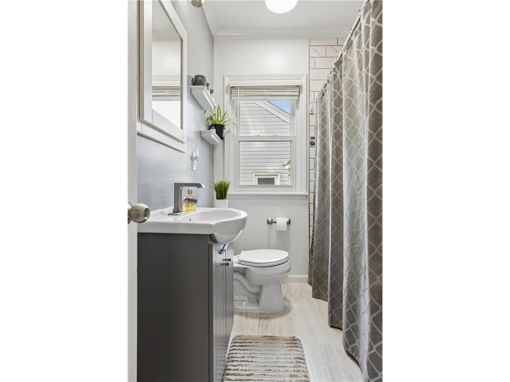 7217 Grand Avenue S Richfield MN 55423 7100073 image10