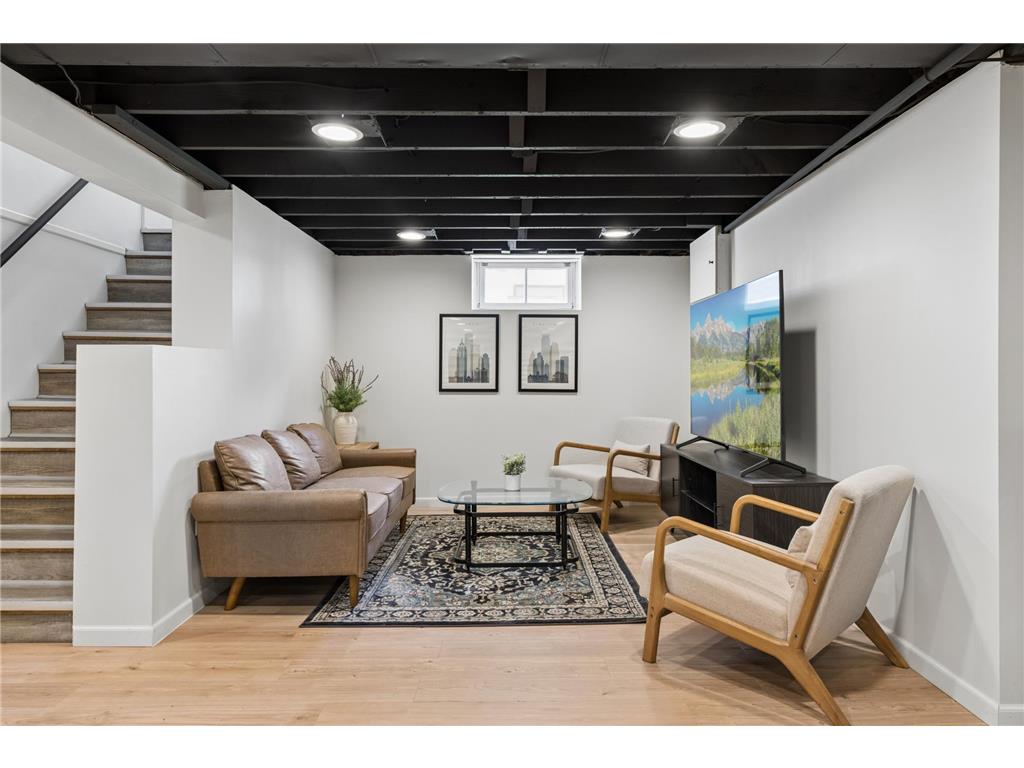 7217 Grand Avenue S Richfield MN 55423 7100073 image17