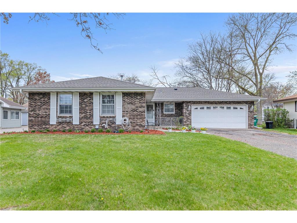 7219 Girard Avenue N Brooklyn Center MN 55430 6368745 image1