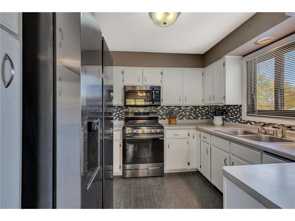 722 11 1/2 Street N Sauk Rapids MN 56379 7066544 image3