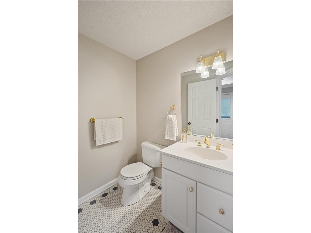 722 7th Street SW Rochester MN 55902 6799310 image28