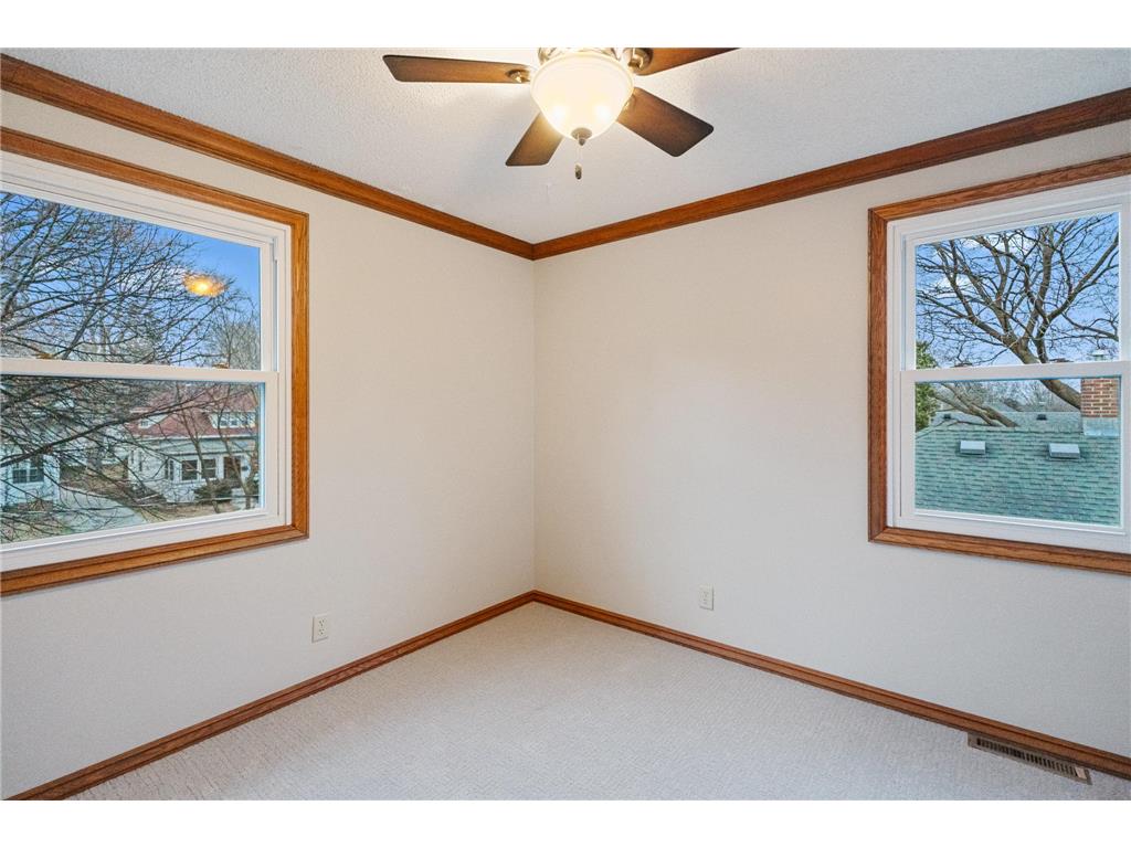 722 7th Street SW Rochester MN 55902 6799310 image34