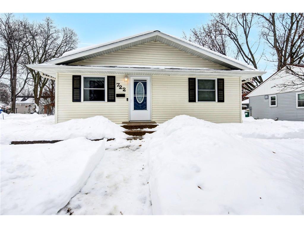 722 E 4th Street Litchfield MN 55355 6325130 image1