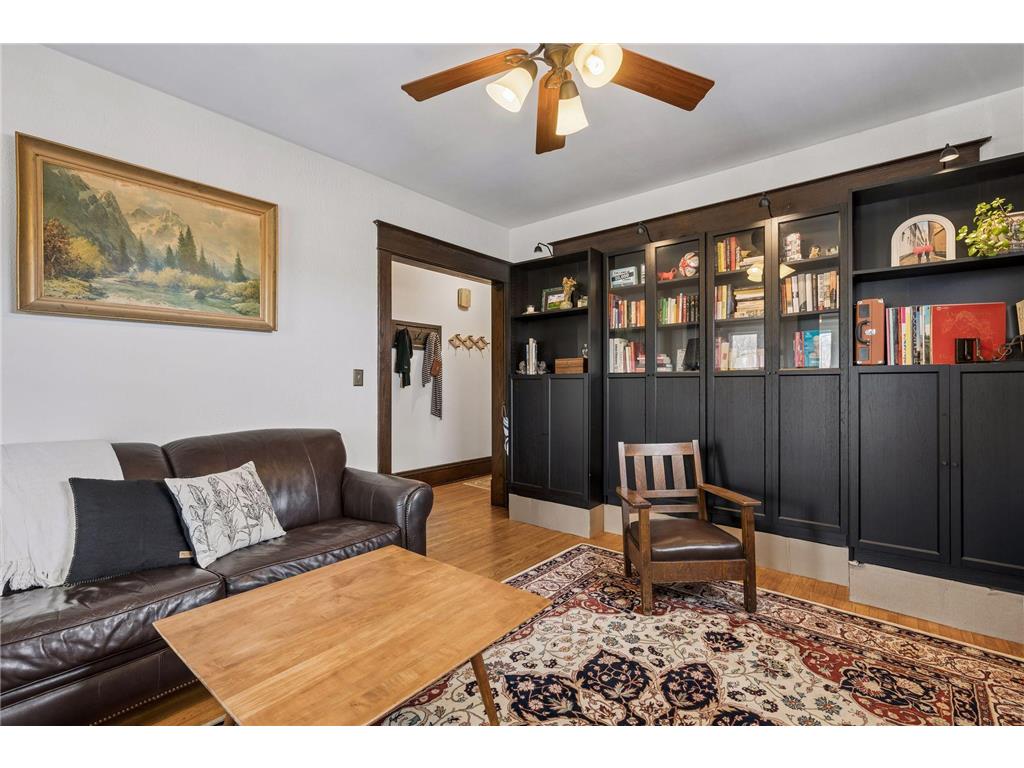 722 Grand Avenue #D Saint Paul MN 55105 7039628 image1