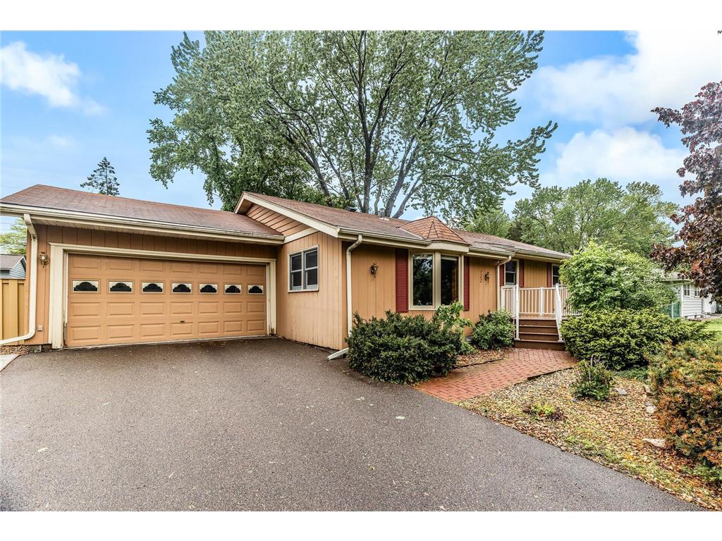 722 Navajo Lane Mendota Heights MN 55120 6701605 image1