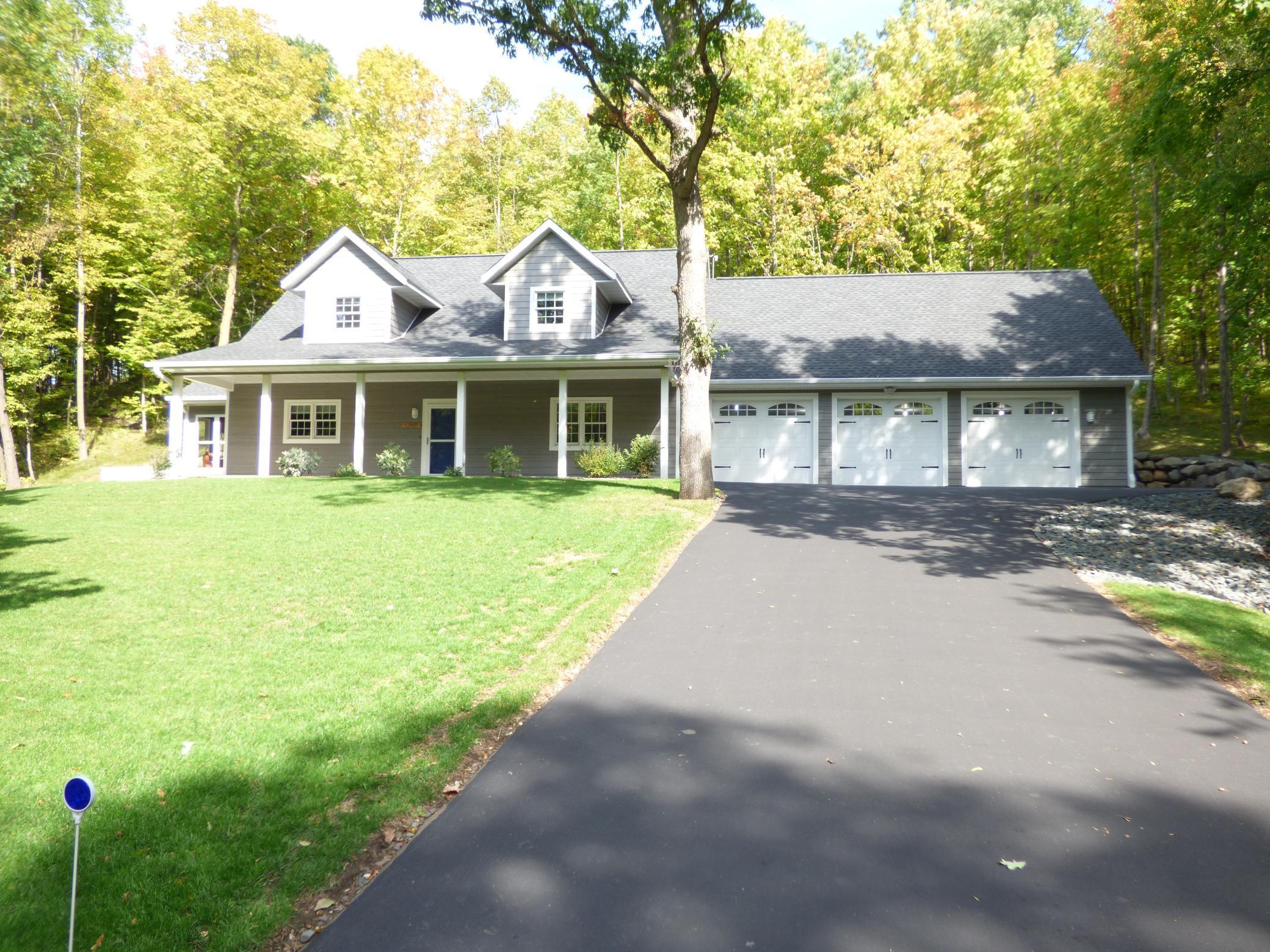 722 Old Highway 8, Saint Croix Falls, WI 54024 MLS 6102567 Edina