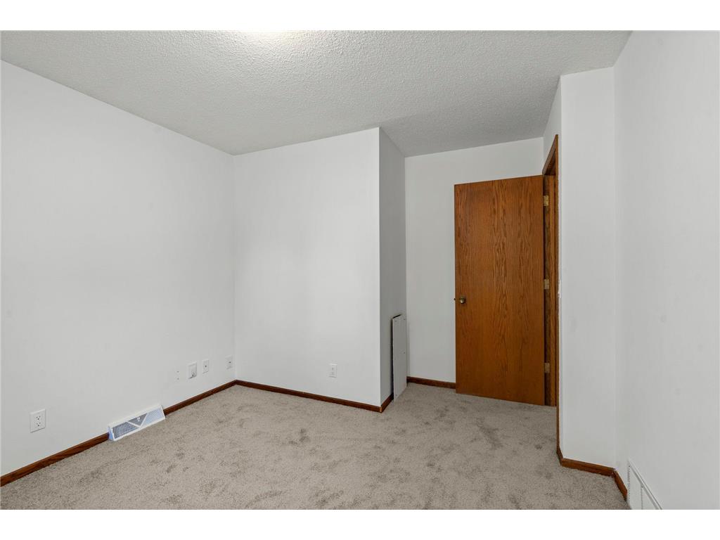 722 Parkview Lane N Champlin MN 55316 7049494 image32