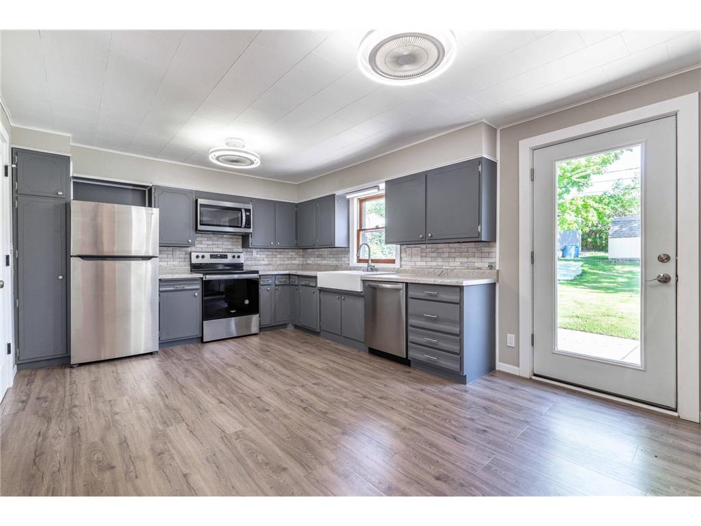 722 Spruce Street Fergus Falls MN 56537 7079642 image27