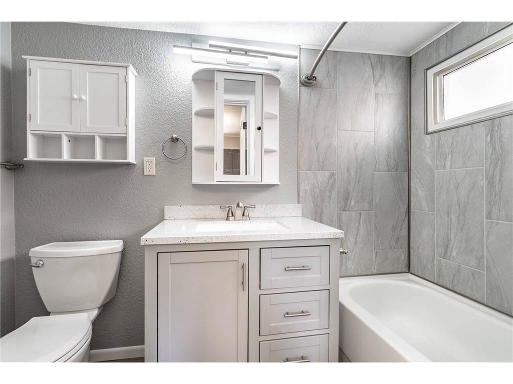 722 Spruce Street Fergus Falls MN 56537 7079642 image28