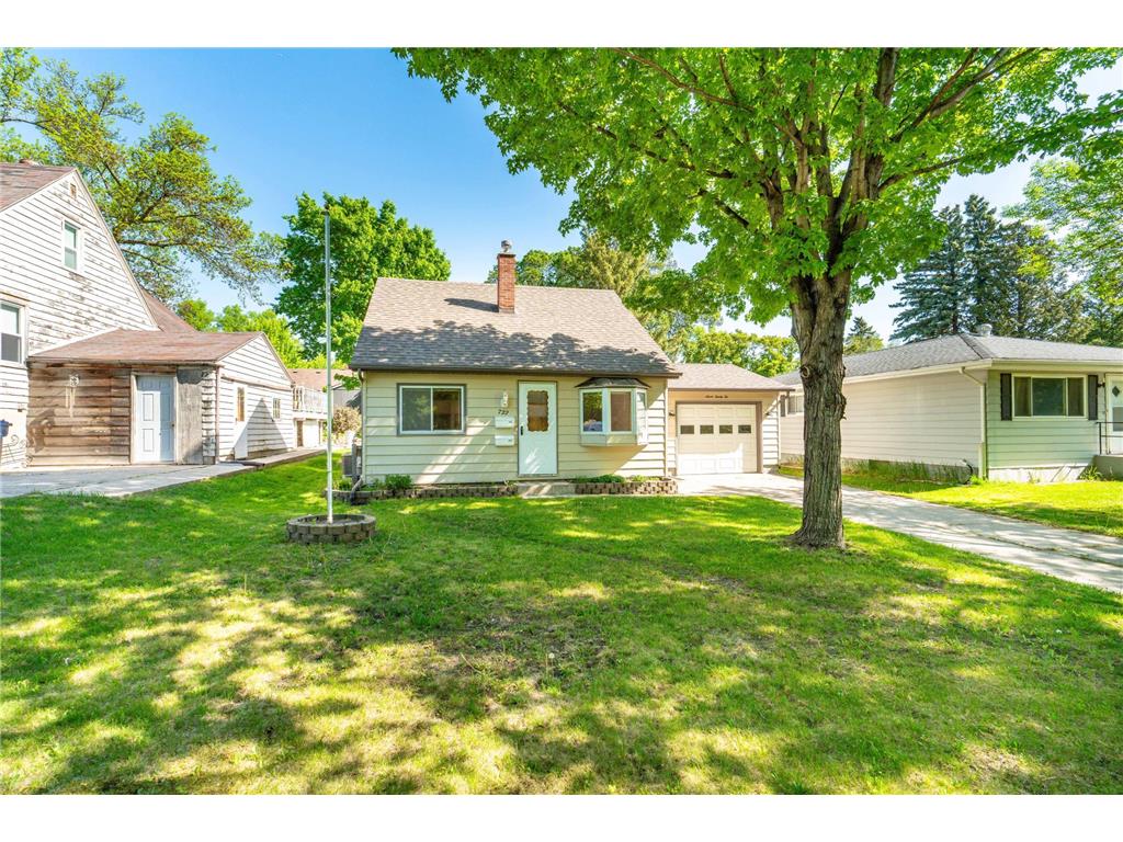 722 Spruce Street Fergus Falls MN 56537 7079642 image3