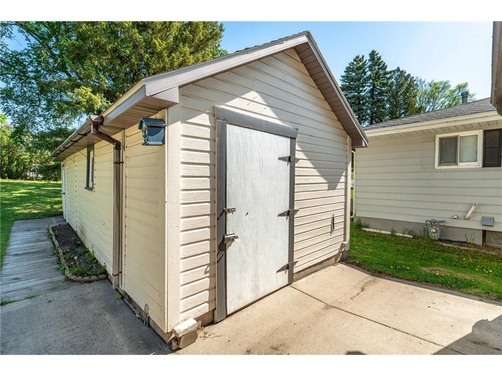 722 Spruce Street Fergus Falls MN 56537 7079642 image51