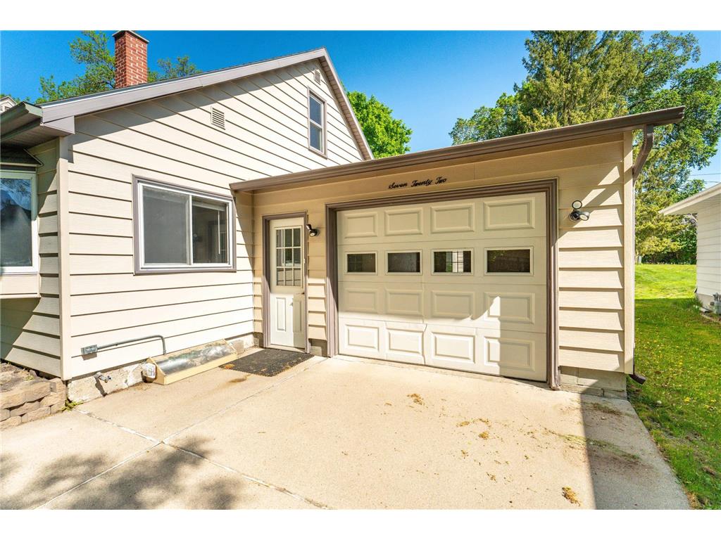722 Spruce Street Fergus Falls MN 56537 7079642 image6