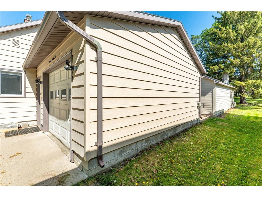 722 Spruce Street Fergus Falls MN 56537 7079642 image8