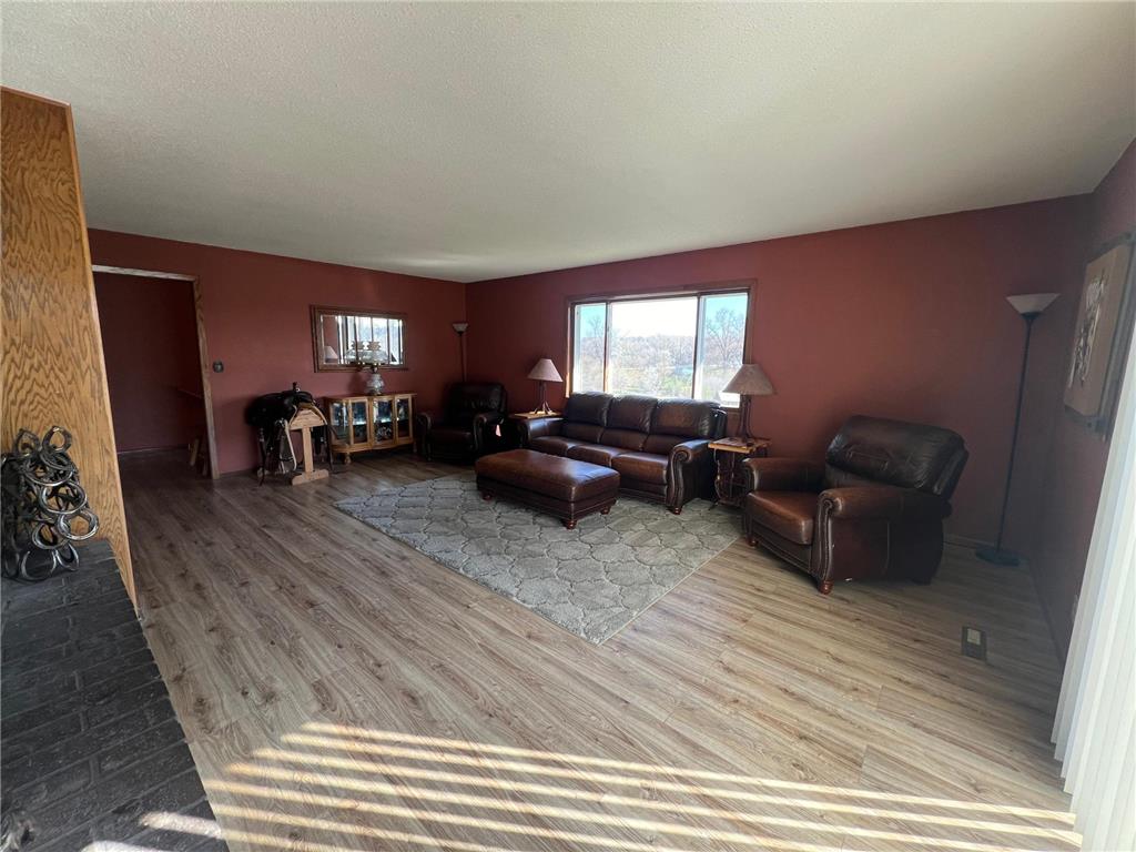 7220 30th Street SE, Eyota, MN, 55934 MLS 6523391 Edina Realty