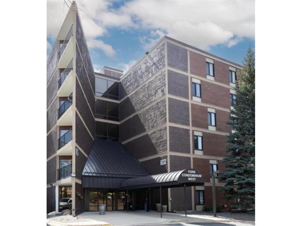7220 York Avenue S #120 Edina MN 55435 6481109 image1