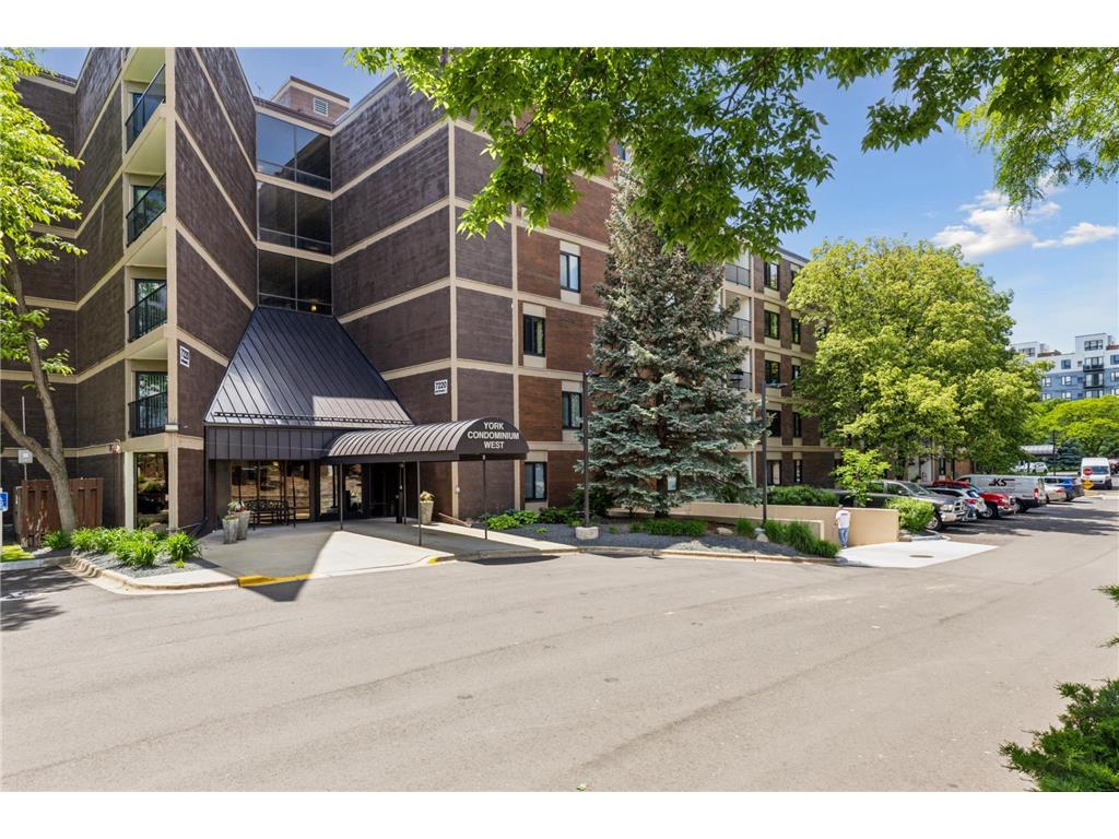 7220 York Avenue S #611 Edina MN 55435 6590218 image1