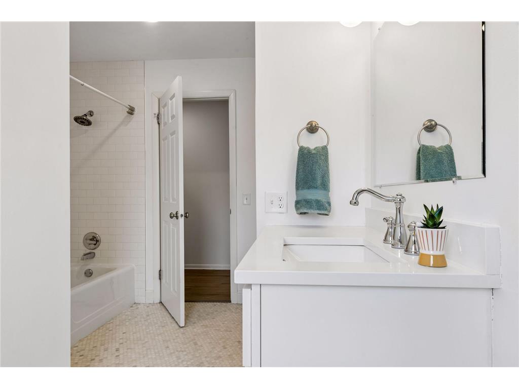 7221 Oaklawn Avenue Edina MN 55435 7007473 image21