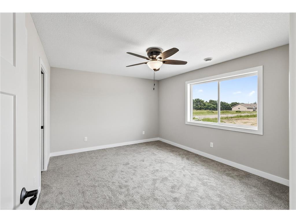 7222 Hawthorne Court North Branch MN 55056 6811526 image14