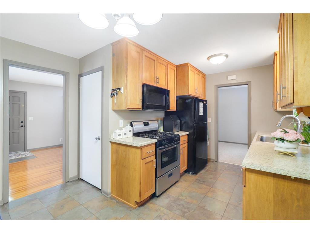 7224 Florida Avenue N Brooklyn Park MN 55428 6822485 image11