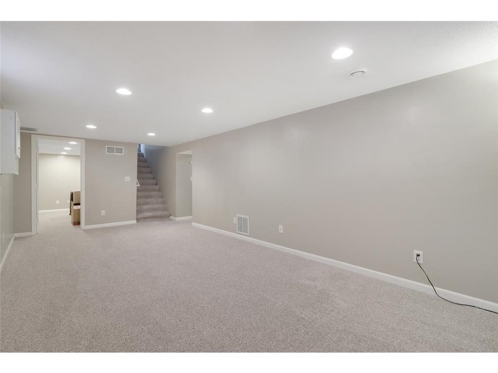 7224 Florida Avenue N Brooklyn Park MN 55428 6822485 image19