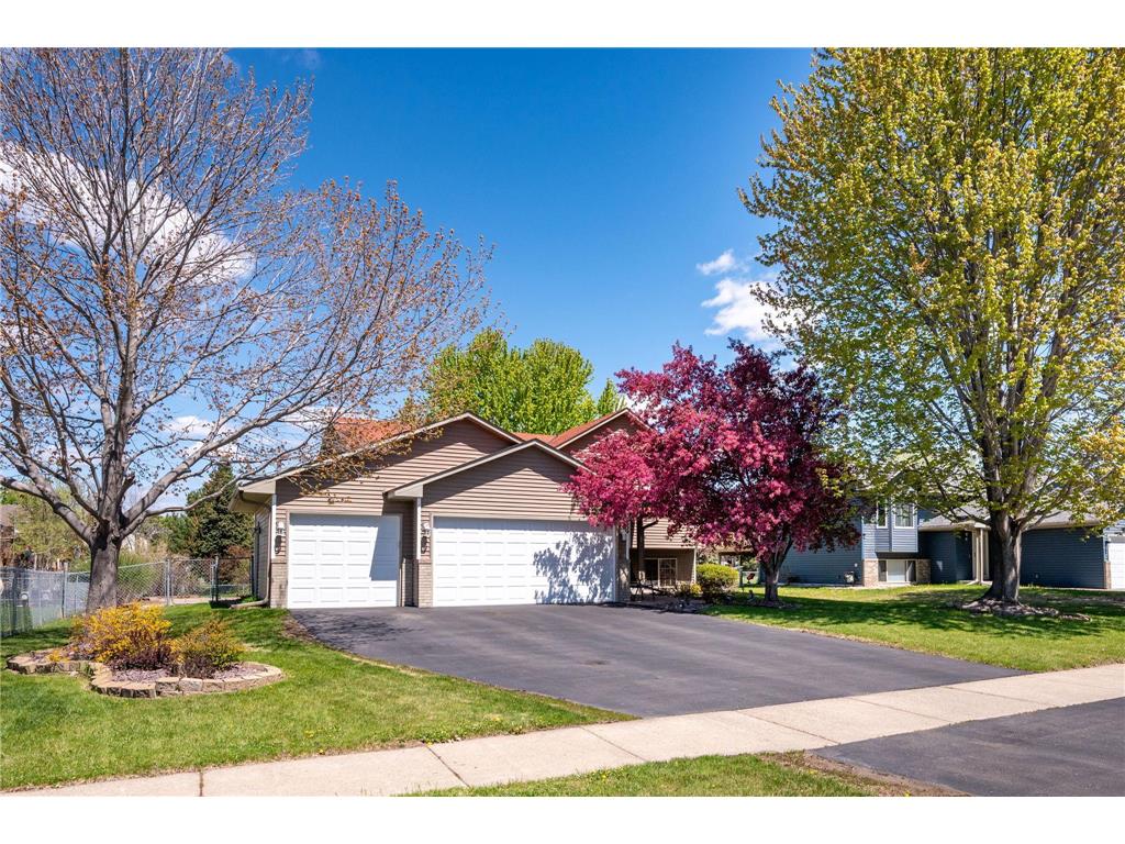 7224 Setzler Parkway Brooklyn Park MN 55445 7033793 image2