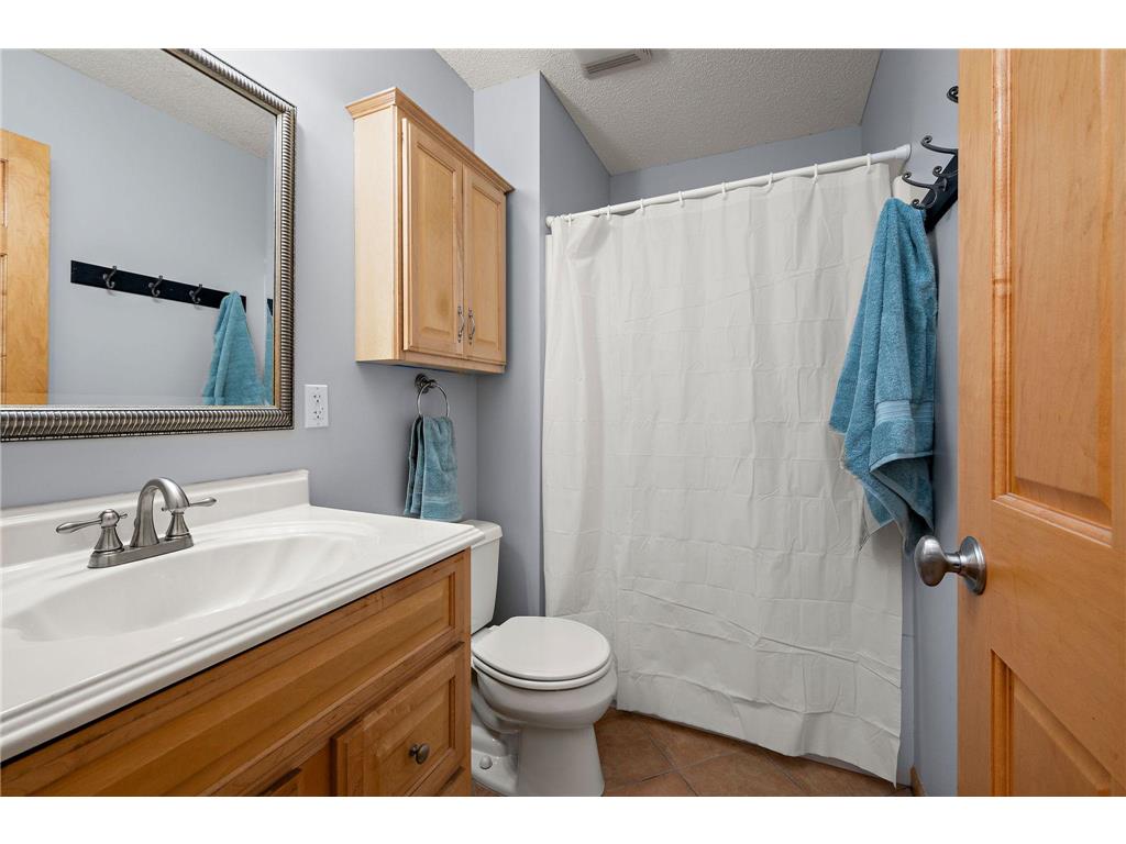 7224 Setzler Parkway Brooklyn Park MN 55445 7033793 image21