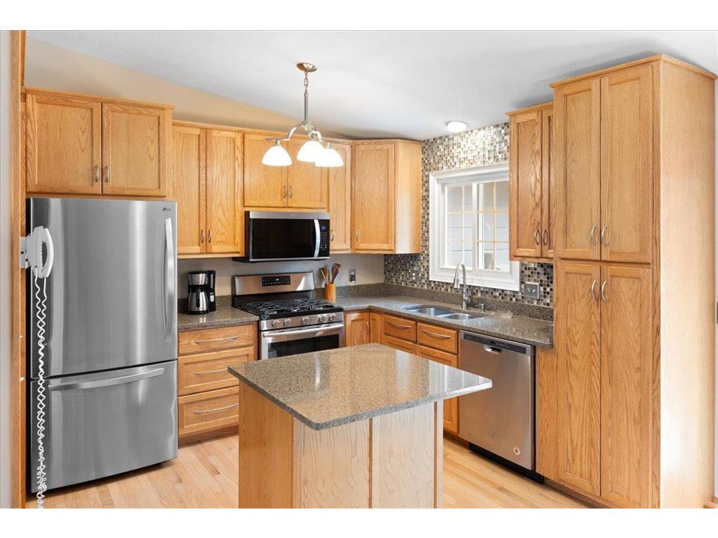 7225 116th Place N Champlin MN 55316 7059827 image4