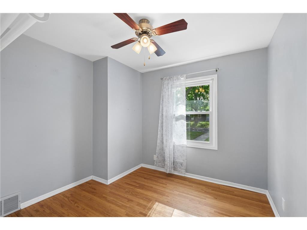 7225 12th Avenue S Richfield MN 55423 7073157 image14