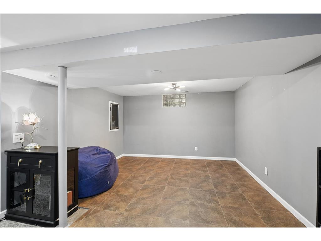 7225 12th Avenue S Richfield MN 55423 7073157 image19