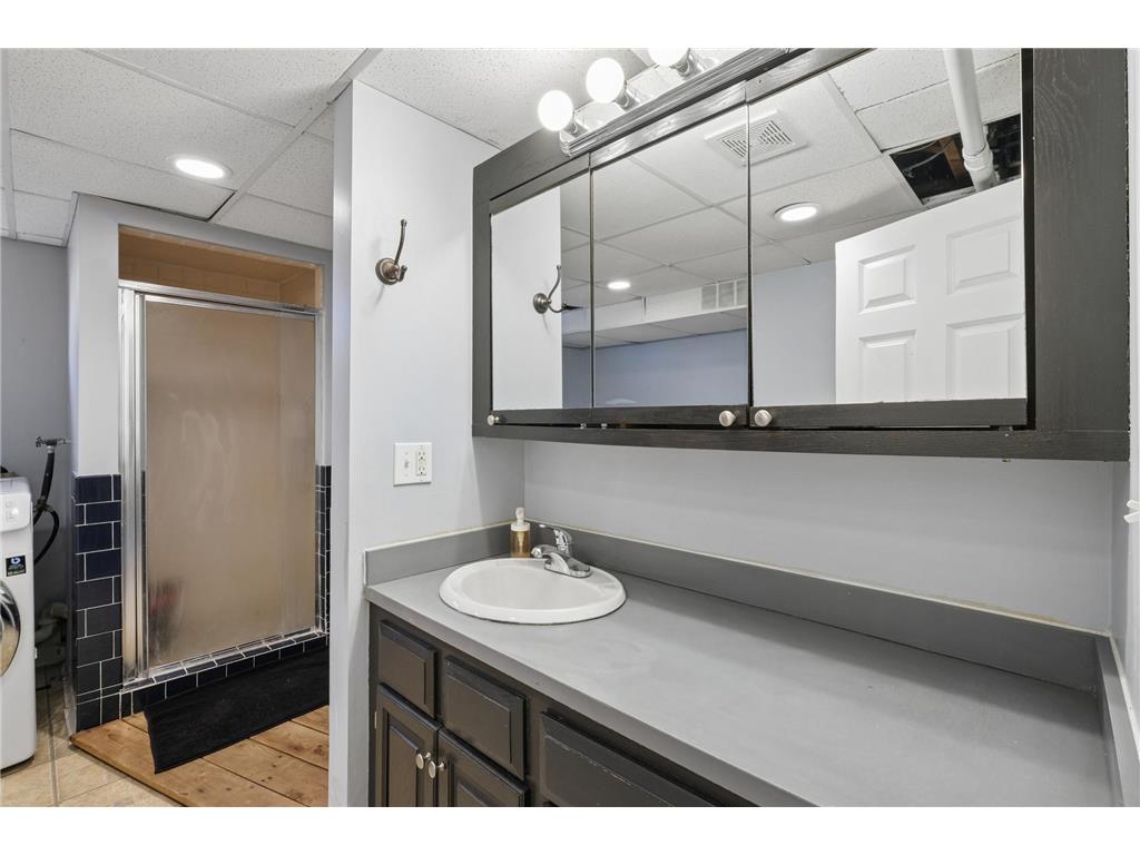 7225 12th Avenue S Richfield MN 55423 7073157 image24