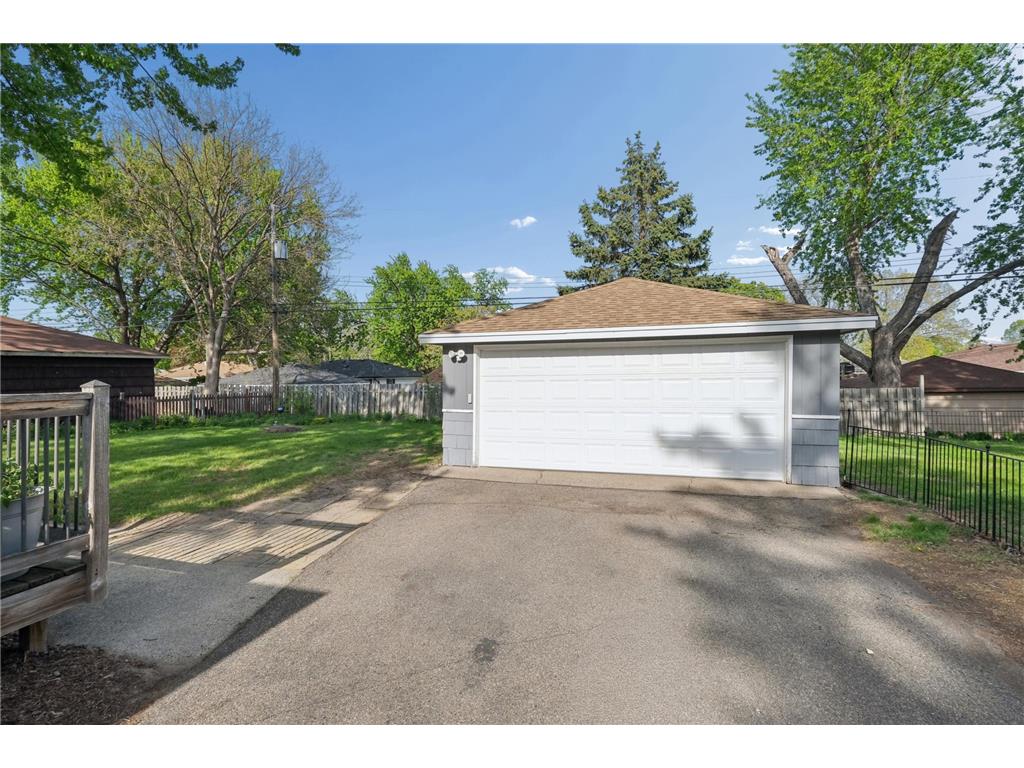 7225 12th Avenue S Richfield MN 55423 7073157 image26