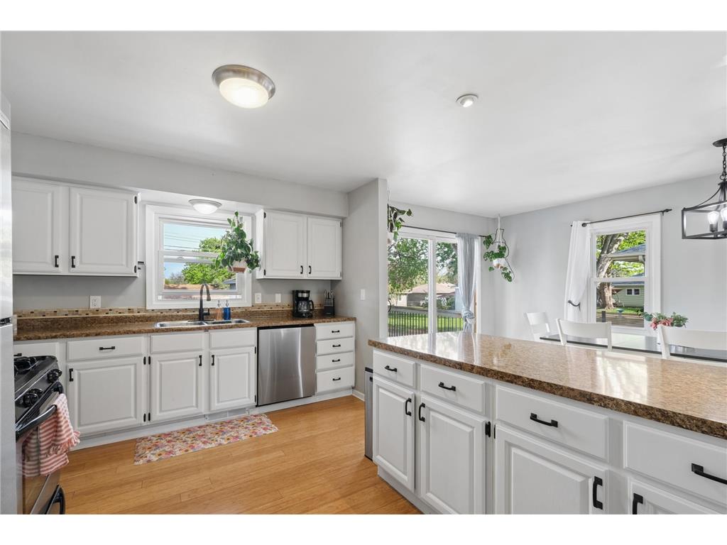 7225 12th Avenue S Richfield MN 55423 7073157 image7