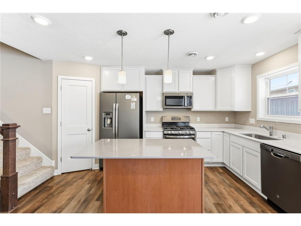 7225 Bay Drive Lino Lakes MN 55038 7003699 image8