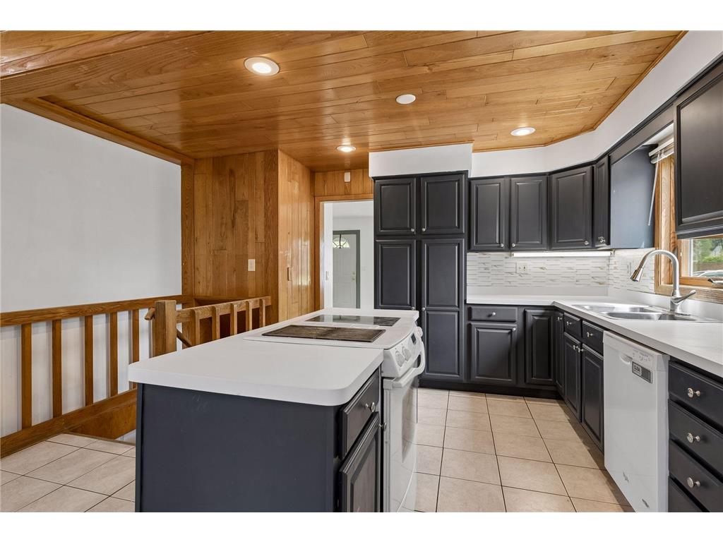 7226 Chicago Avenue Richfield MN 55423 7078283 image4