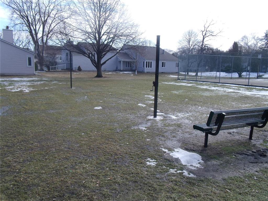 7229 Woodstock Curve Bloomington MN 55438 6826887 image21