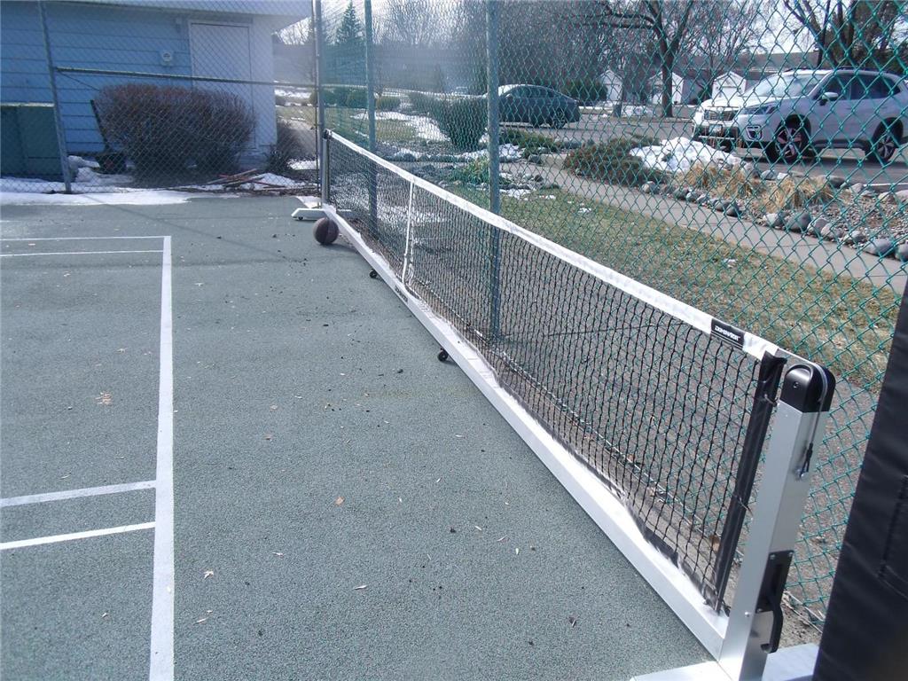 7229 Woodstock Curve Bloomington MN 55438 6826887 image22